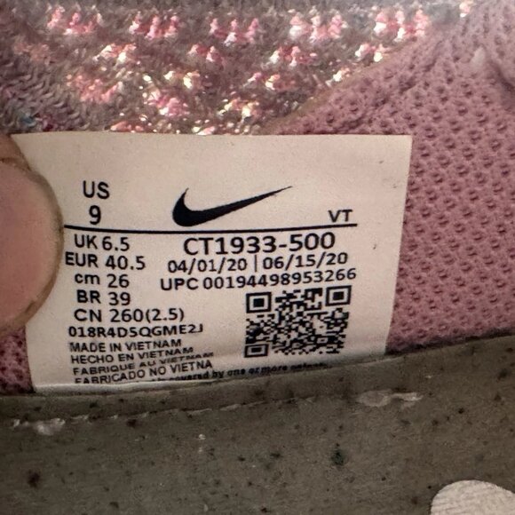 Size 9 - Nike‎ Air VaporMax 2020 Flyknit Pink Running Shoes CT1933-500 Women's - Picture 7 of 10